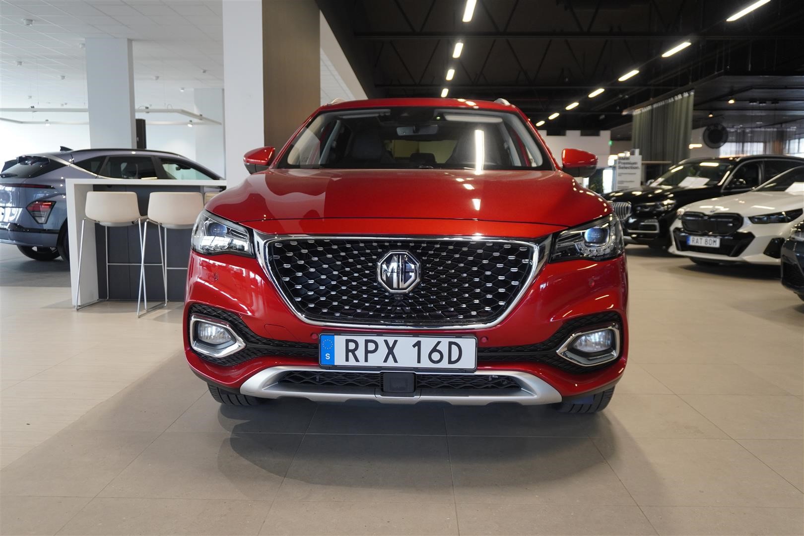 LHD Luxury 258hk 2022 Bilsgaranti Backkamera Taklucka Adaptiv Farthållare_1