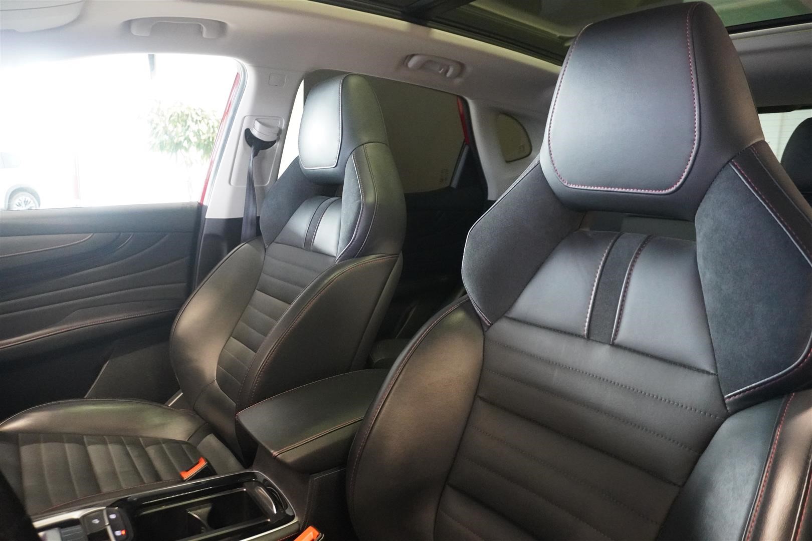 LHD Luxury 258hk 2022 Bilsgaranti Backkamera Taklucka Adaptiv Farthållare_12