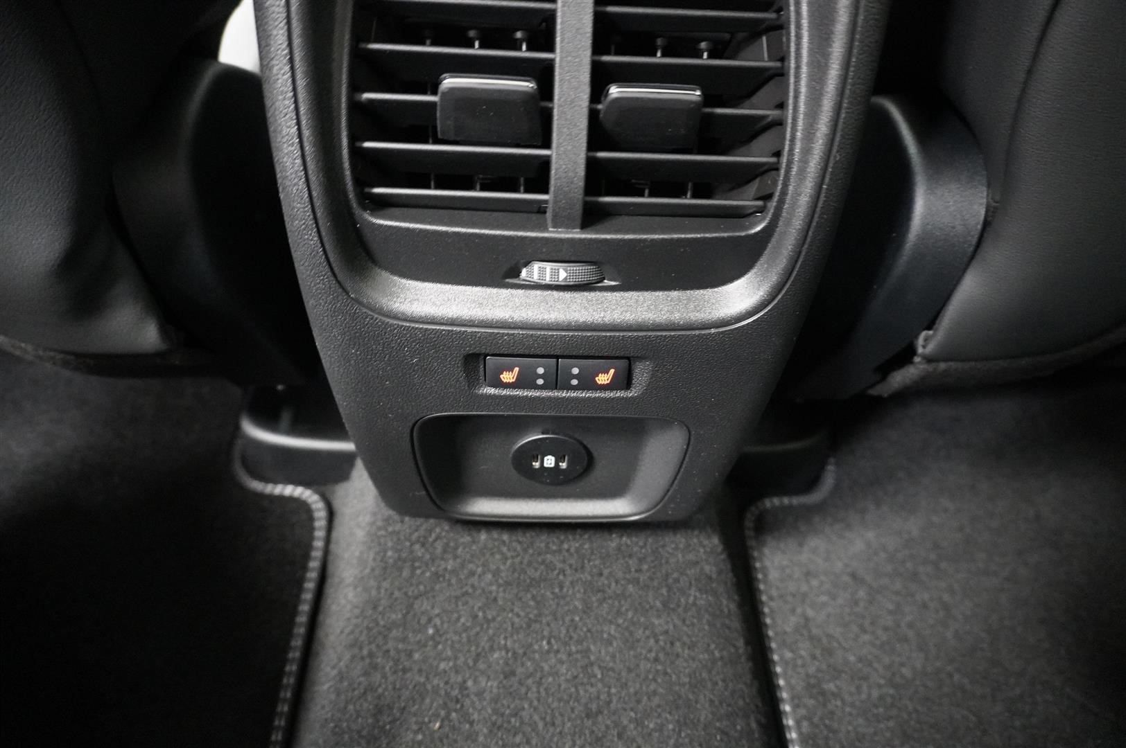Active X 2.5 Plug-In Hybrid FWD 243hk Business Edition_10