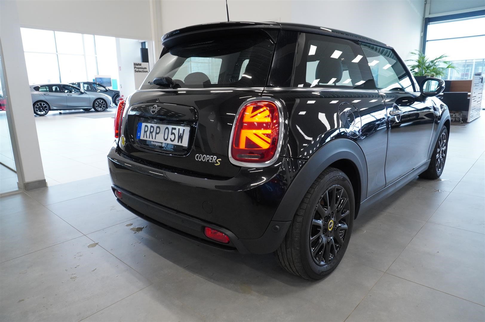 Essential Navi Driving Assistant Backkamera Keyless Leasebar_3