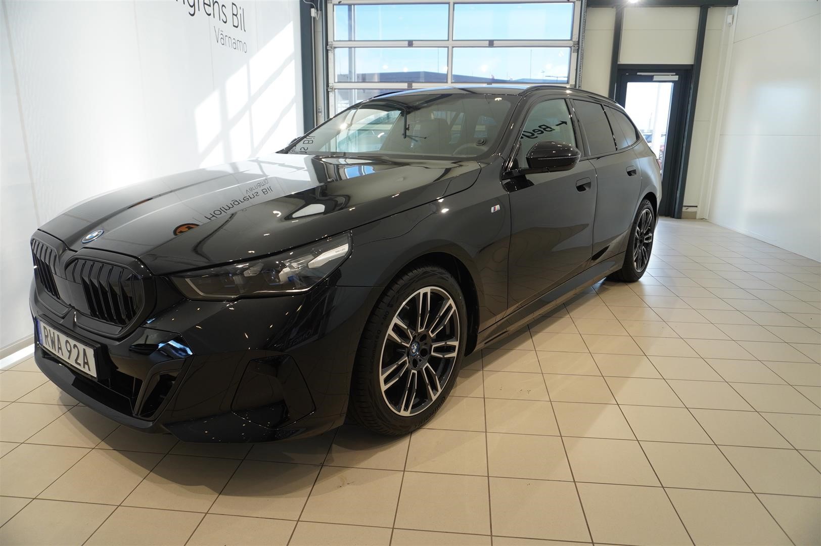 Touring M Sport Active Launch Ed Drag DA+ HiFi_1