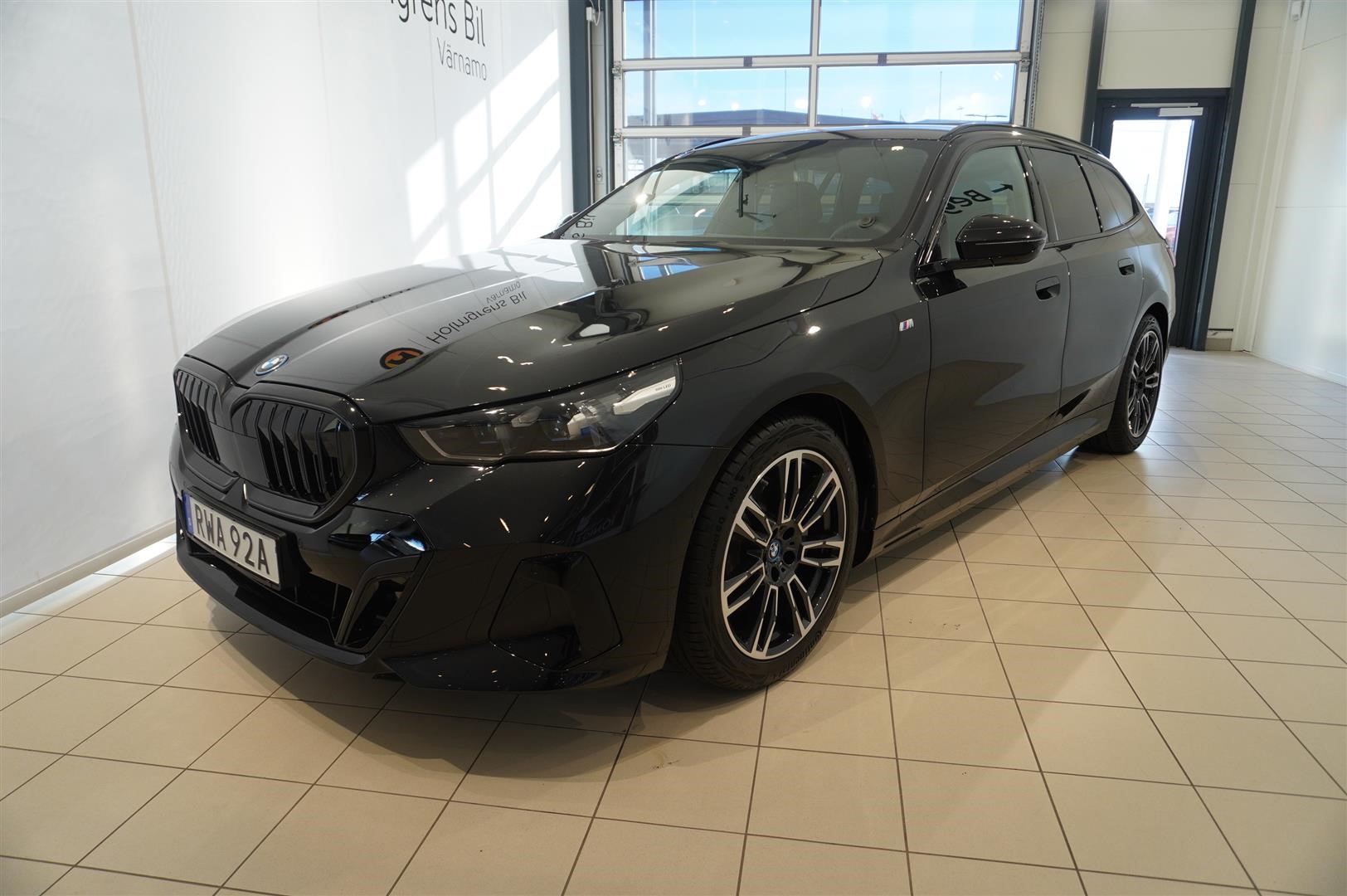 Touring M Sport Active Launch Ed Drag DA+ HiFi_5