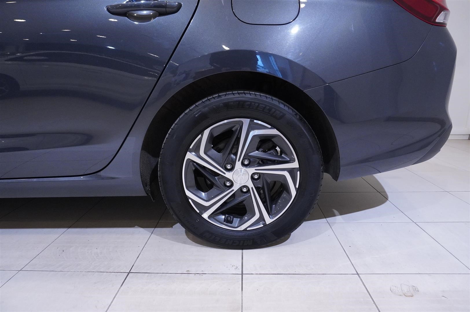 1.0 T-GDi 120hk MHEV DCT Essential Dragkrok_6