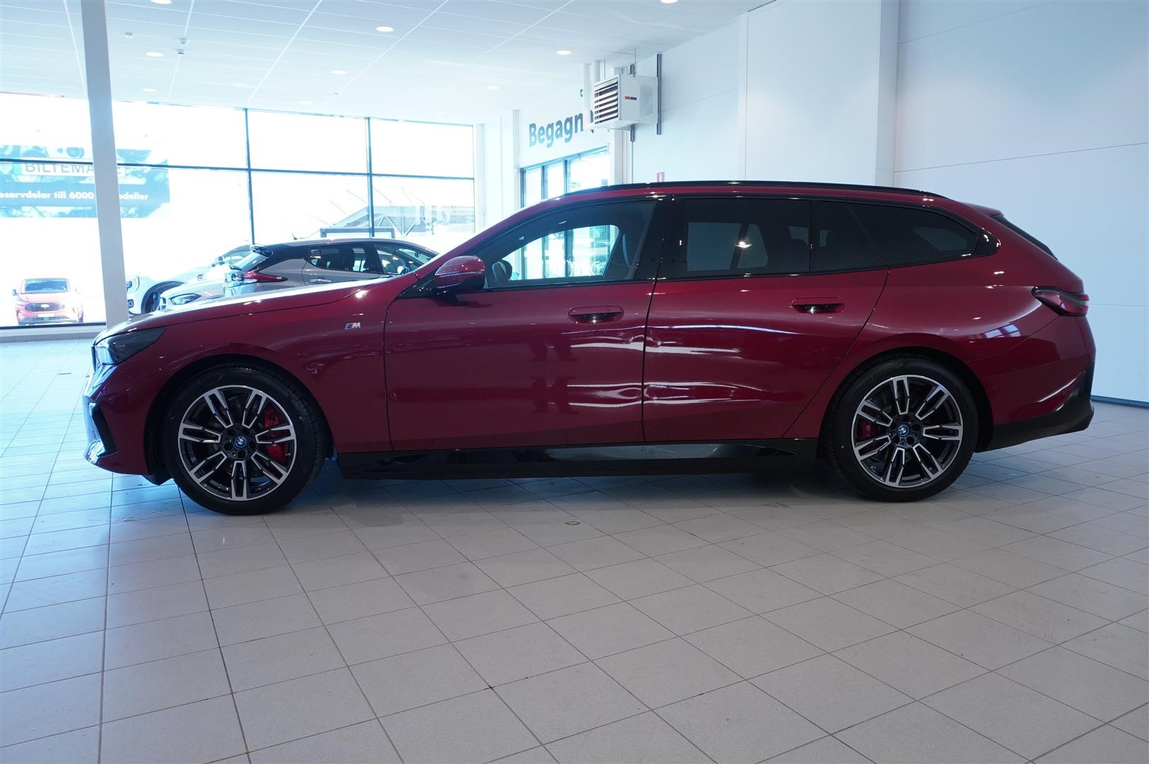 Touring M Sport Active Launch Ed DA Pro_2