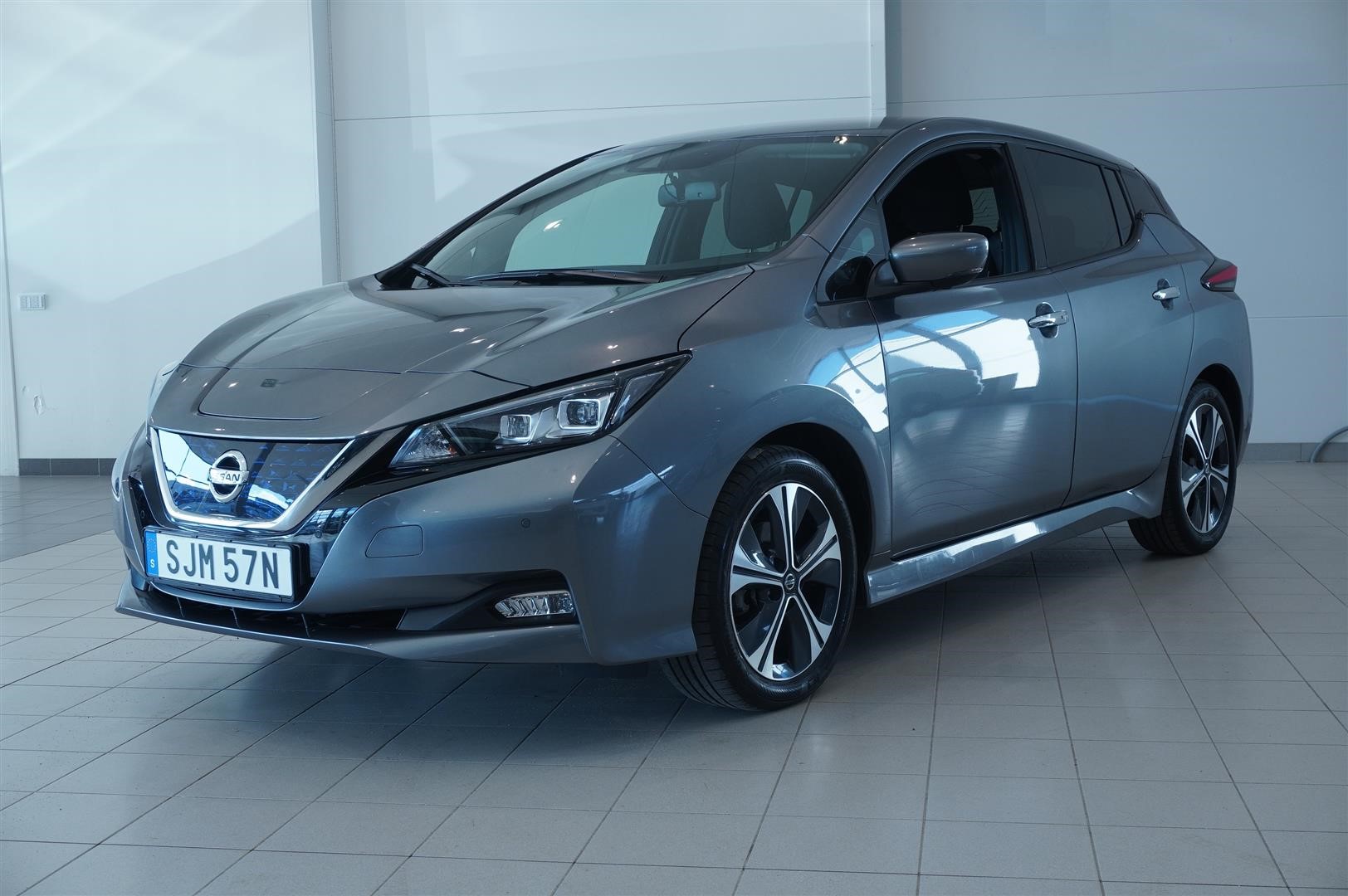 5dr N-Connecta 40 kWh