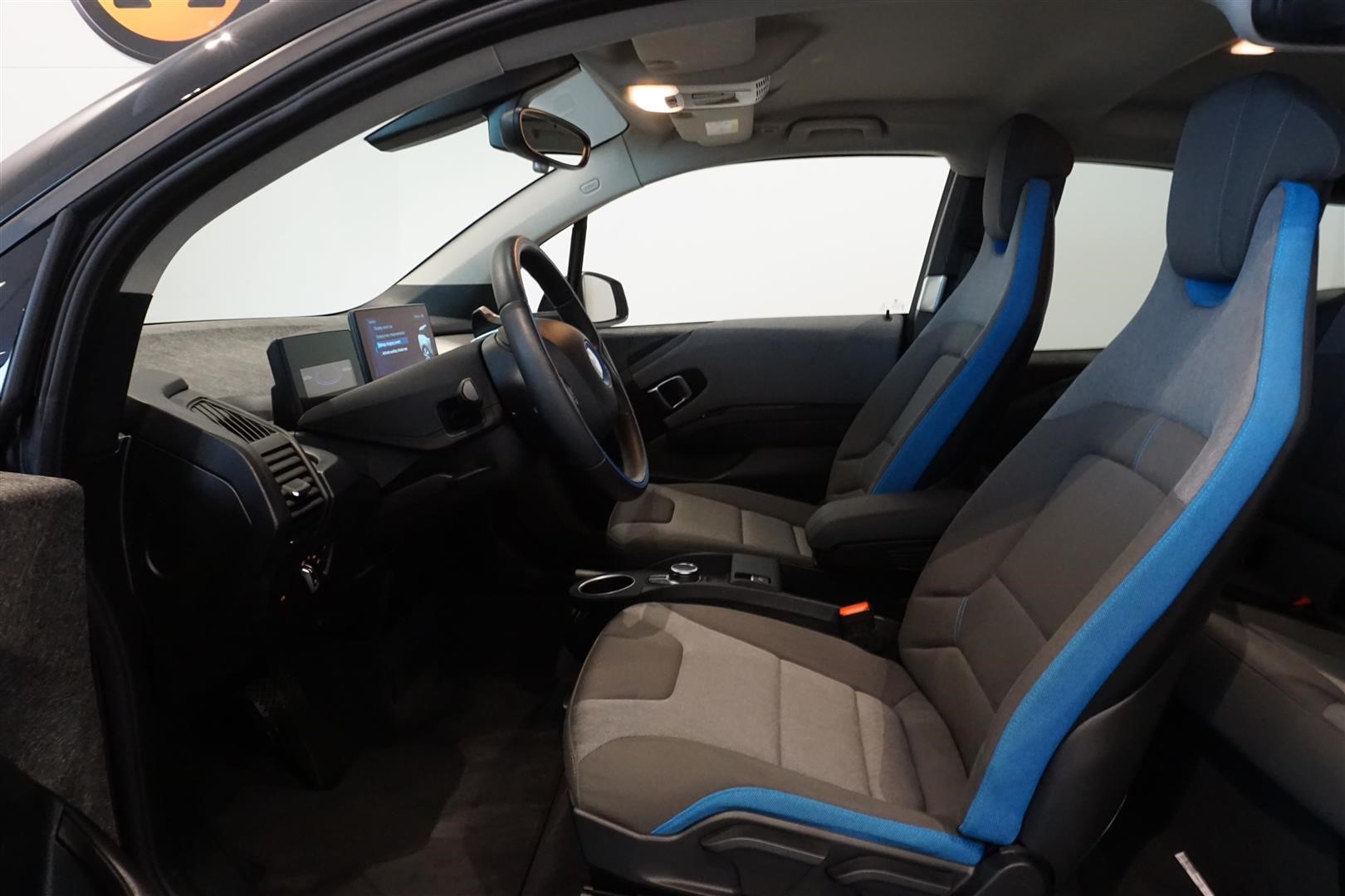 BMW i3 120Ah Charged Plus Navi Professional_11