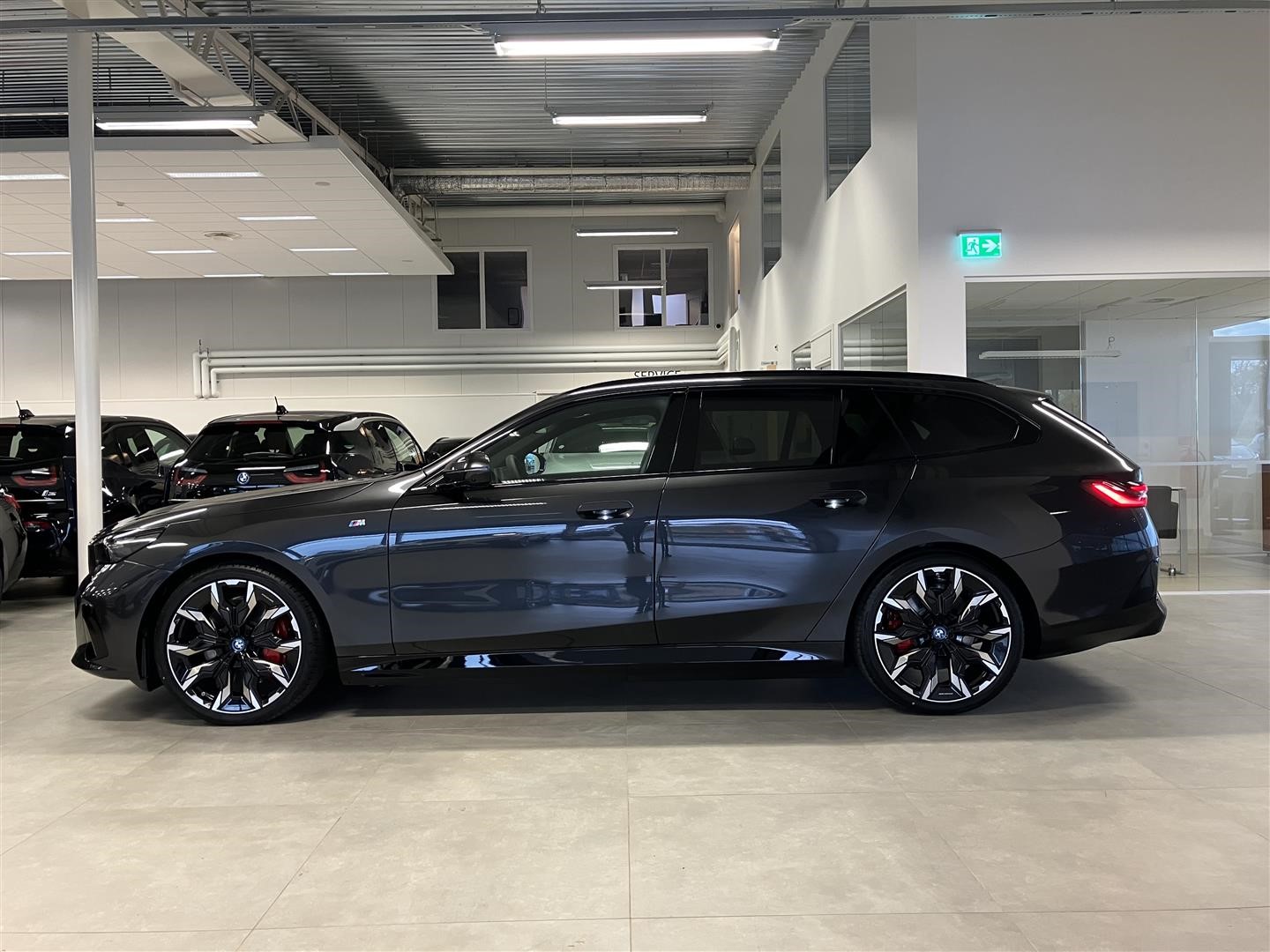 Touring M-Sport Pro Da-Pro H K Drag_2