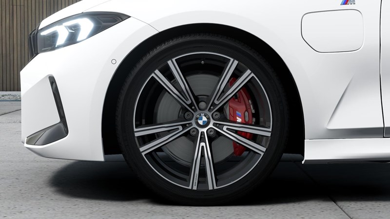 Touring M Sport Pro Business Launch Ed Drag H K DA Pro_6