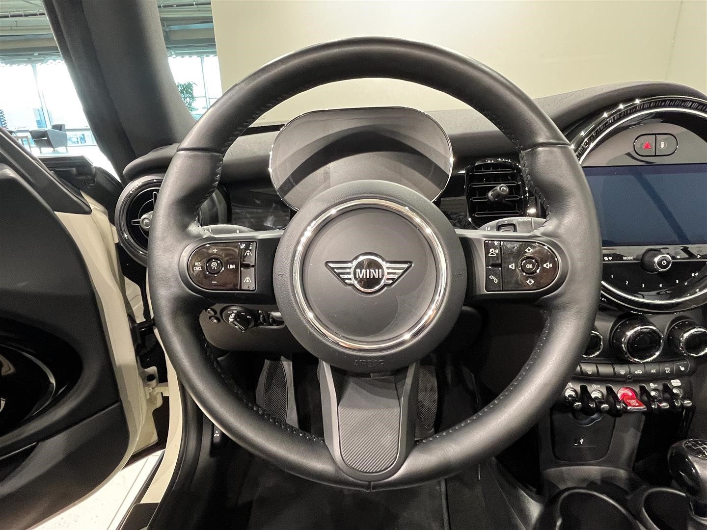 MINI Cooper Convertible Manuell Backkamera_12