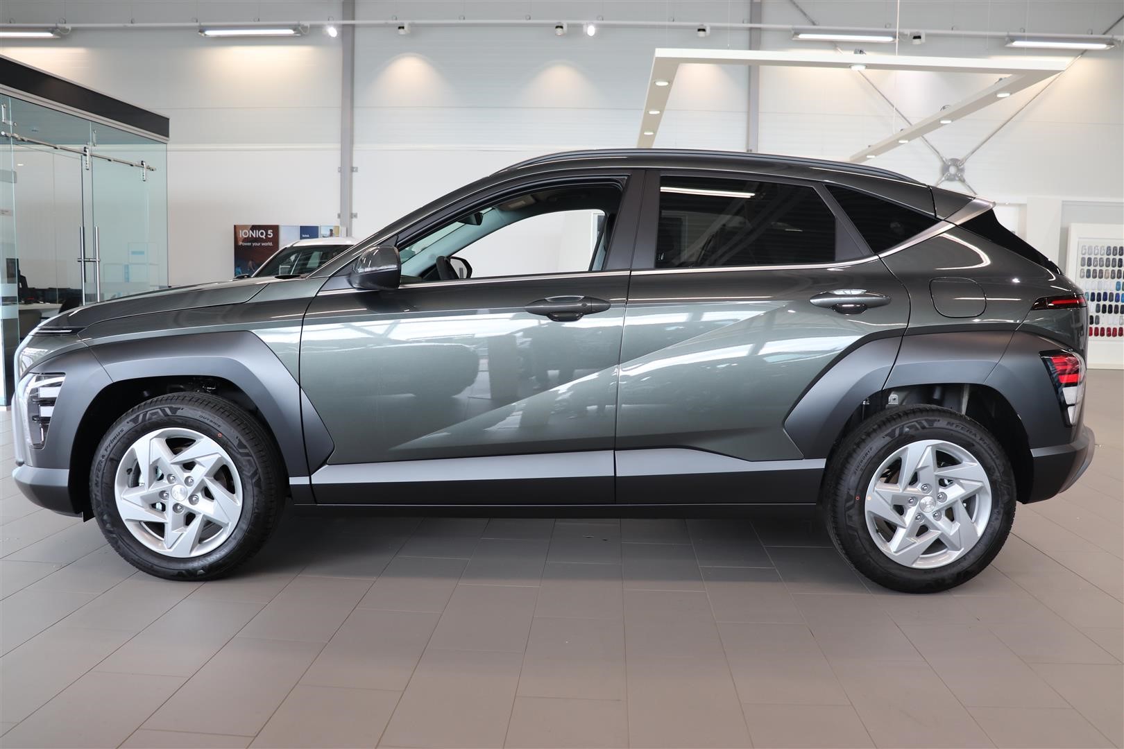 Hyundai Kona 1.0 T-GDi 120hk 7DCT Essential Skyltbil_5