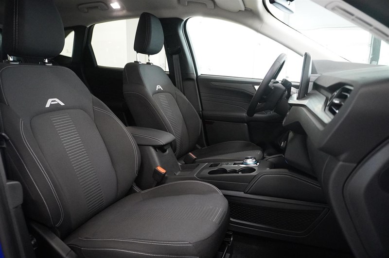 Active 2.5 Plug-In Hybrid FWD 243hk_4