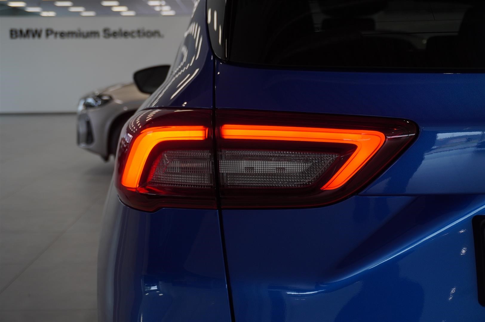 Active 2.5 Plug-In Hybrid FWD 243hk_6