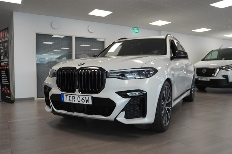 xDrive 40d M-Sport 22 Innov Night Vision 6-Sits_1
