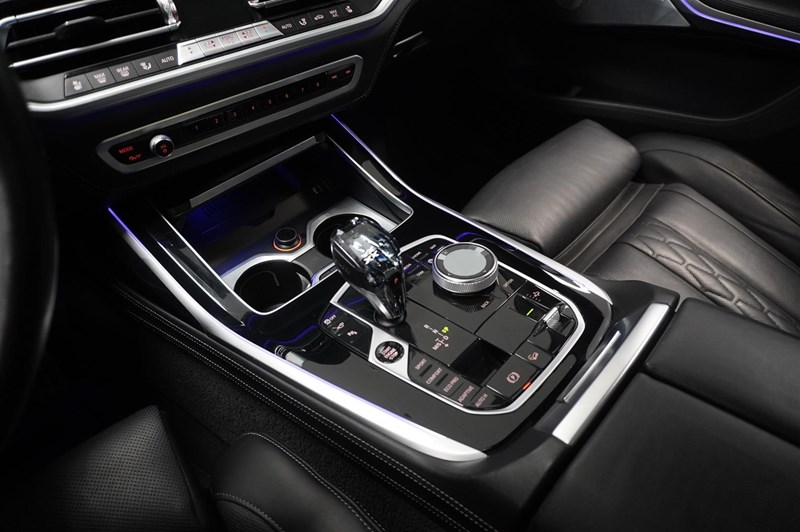 xDrive 40d M-Sport 22 Innov Night Vision 6-Sits_13