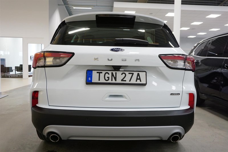Ford Kuga Titanium Plug-In FWD 225hk CVT Vinterpaket_4