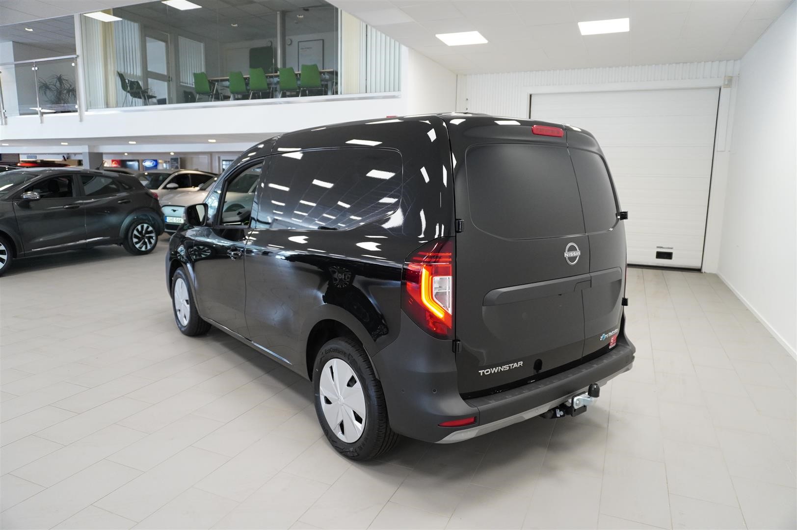 Van EV 45kWh N-Connecta L1 Blind FD + SSD Holmgrens Edition_2