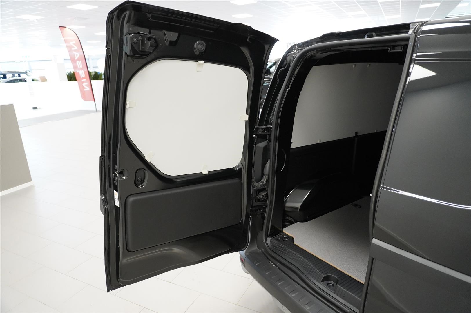 Van EV 45kWh N-Connecta L1 Blind FD + SSD Holmgrens Edition_6