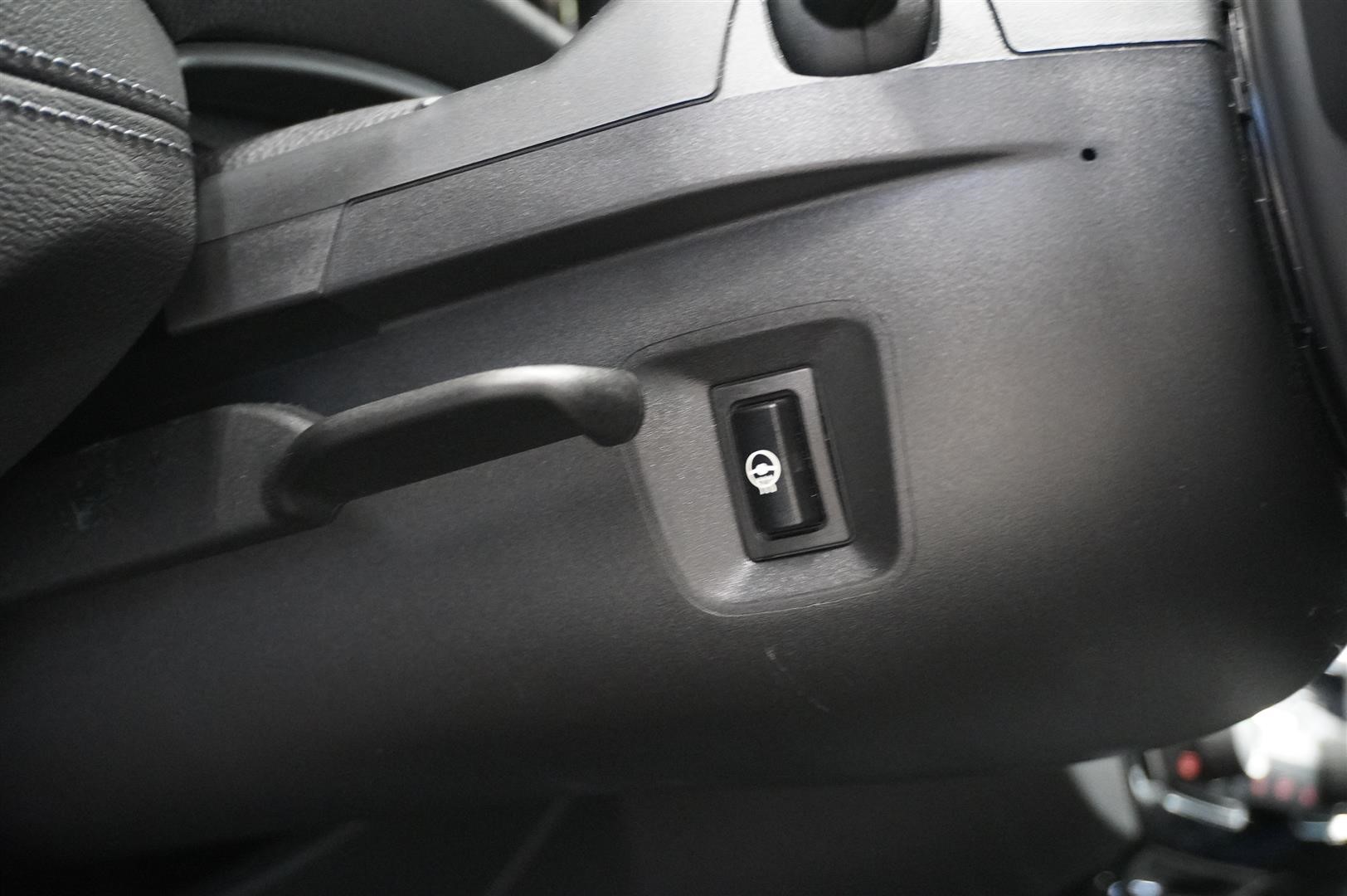 xDrive25e M-Sport Navi Drag Rattvärme HiFi Backkamera Leasebar_8