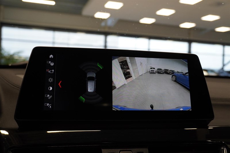 xDrive25e M-Sport Navi Drag Rattvärme HiFi Backkamera Leasebar_17
