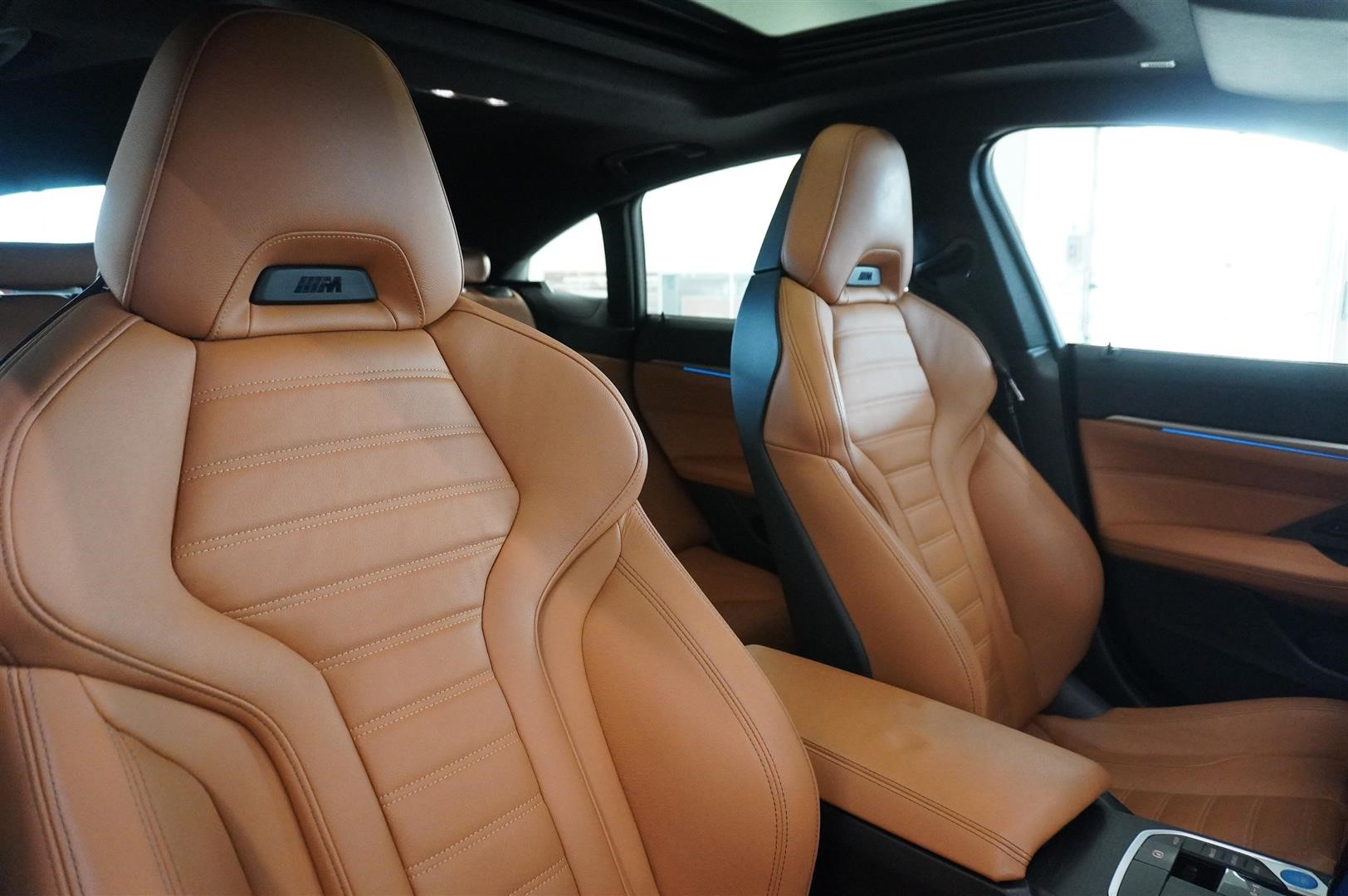 M-Sport Glastaklucka hk Högtalarsystem_18