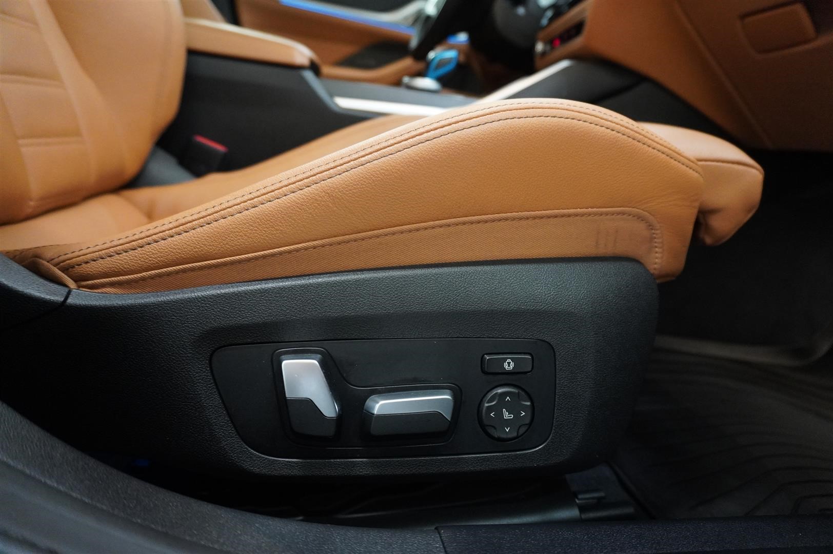 M-Sport Glastaklucka hk Högtalarsystem_20