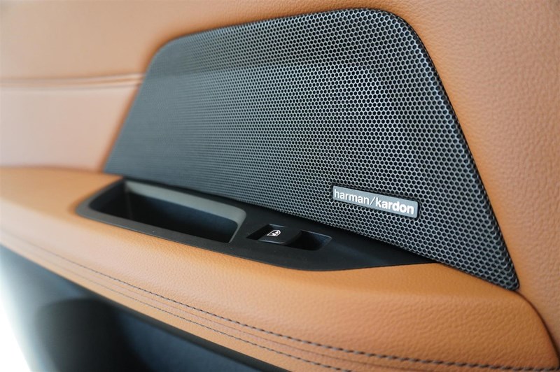 M-Sport Glastaklucka hk Högtalarsystem_25