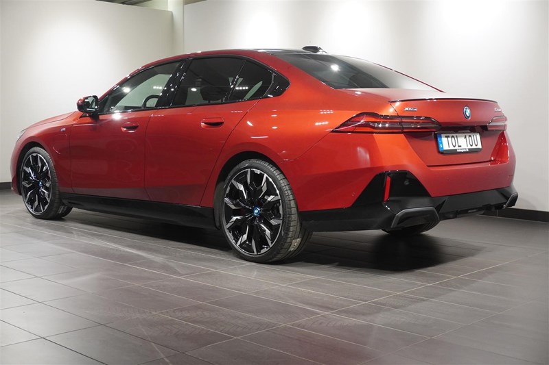 Sedan M Sport Pro Panorama DAP Drag_2