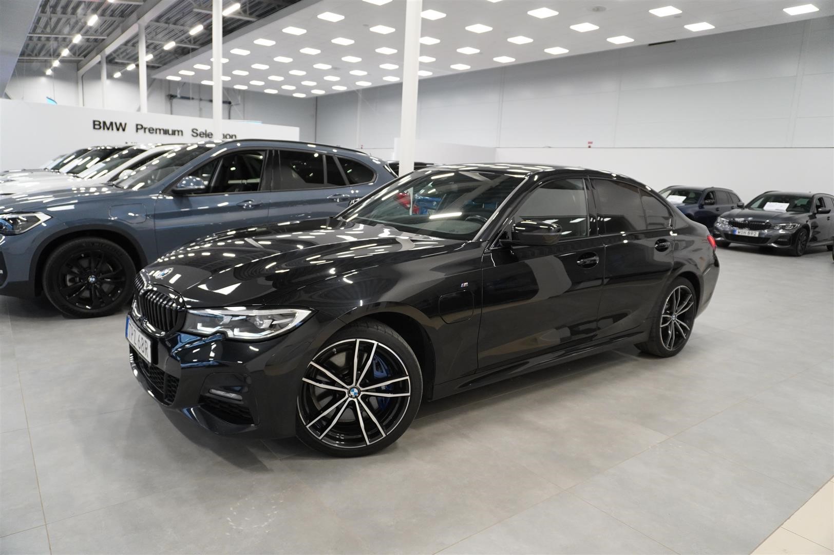 M Sport Adaptiv Farth. Rattvärme Harman Kardon Värmare