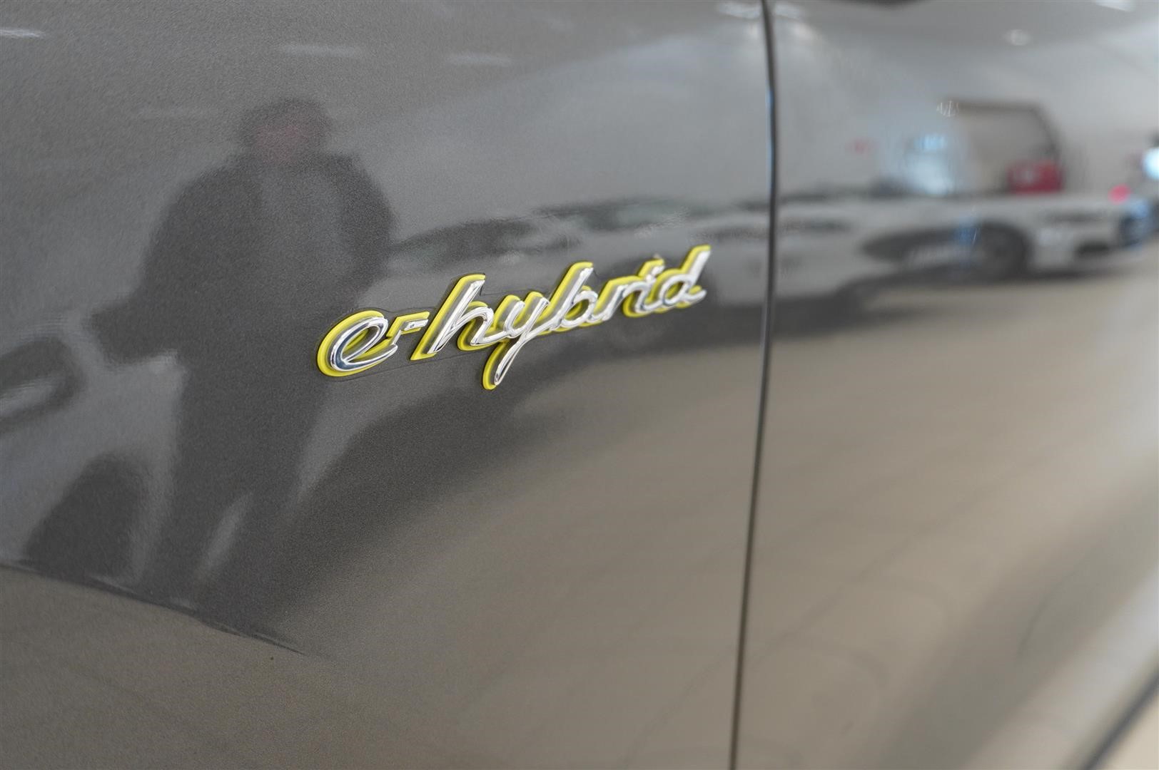 Triptronic S 462hk Led-Matrix Adaptiv Sportstolar 18-Vägs_20