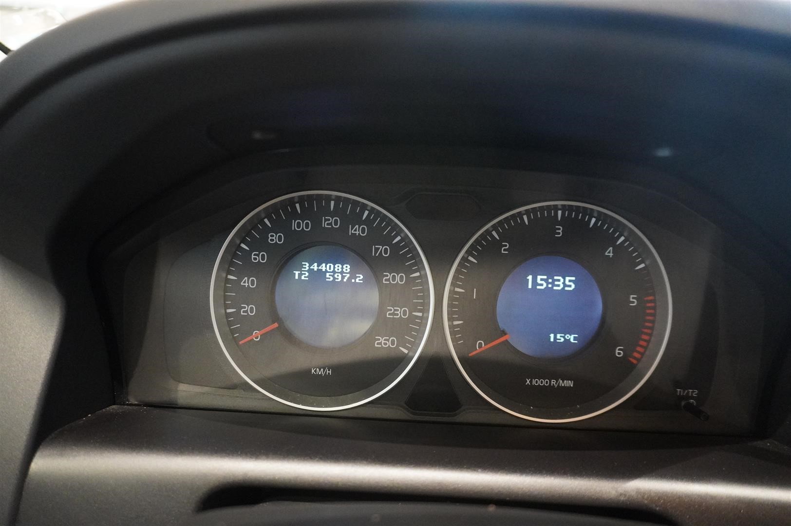 D4 Momentum Dynamic Drag Läder Värmare 2.85% Ränta_10
