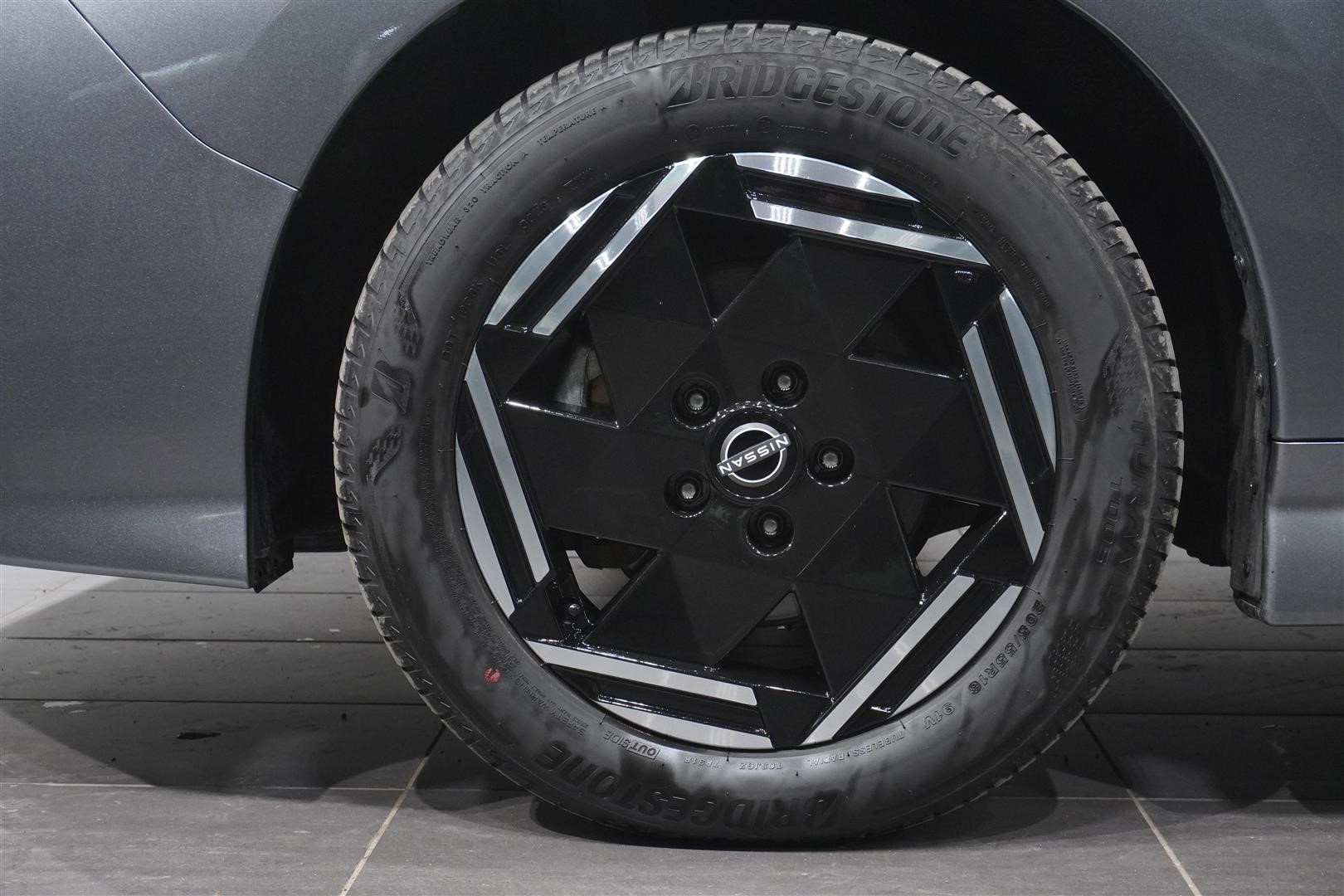 Acenta 39 kWh Kamera Keyless Add-Farth. Releasing_6