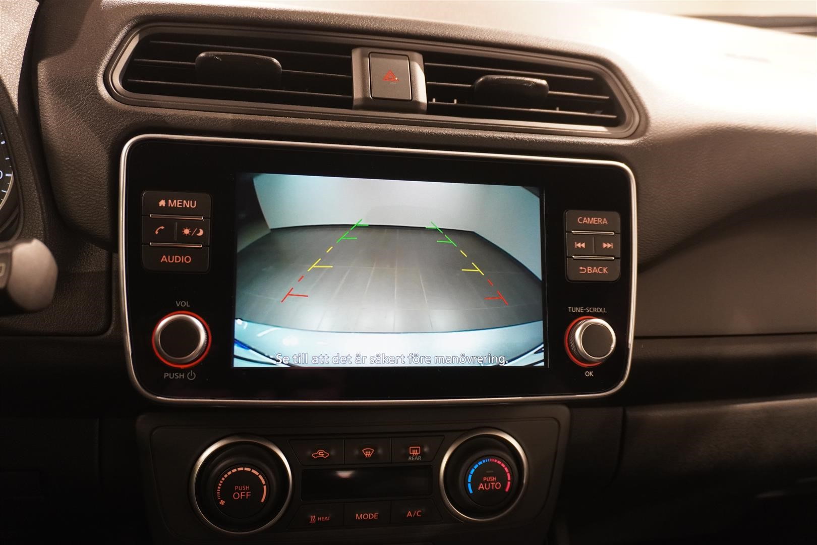 Acenta 39 kWh Kamera Keyless Add-Farth. Releasing_10
