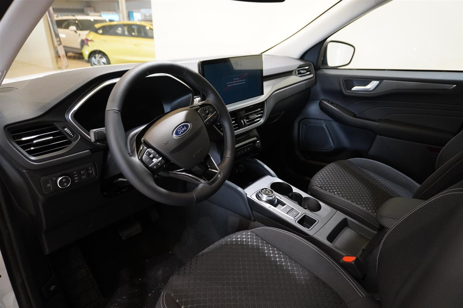 Titanium 2.5 Plug-In Hybrid FWD 243hk CVT Inkl. Vinterpaket_1