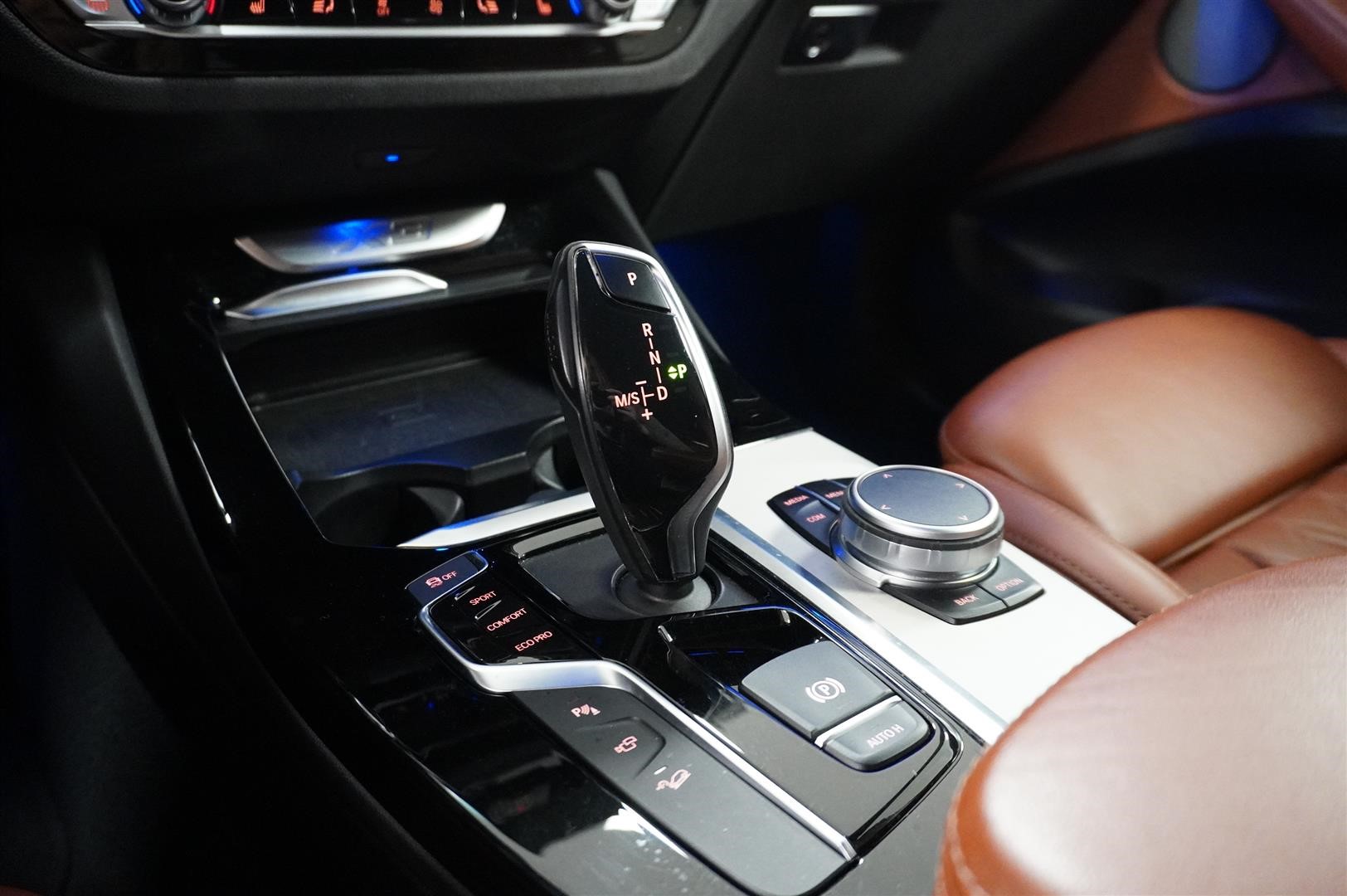 xDrive 30i M-Sport Inno Edt Värmare Drag 20_17