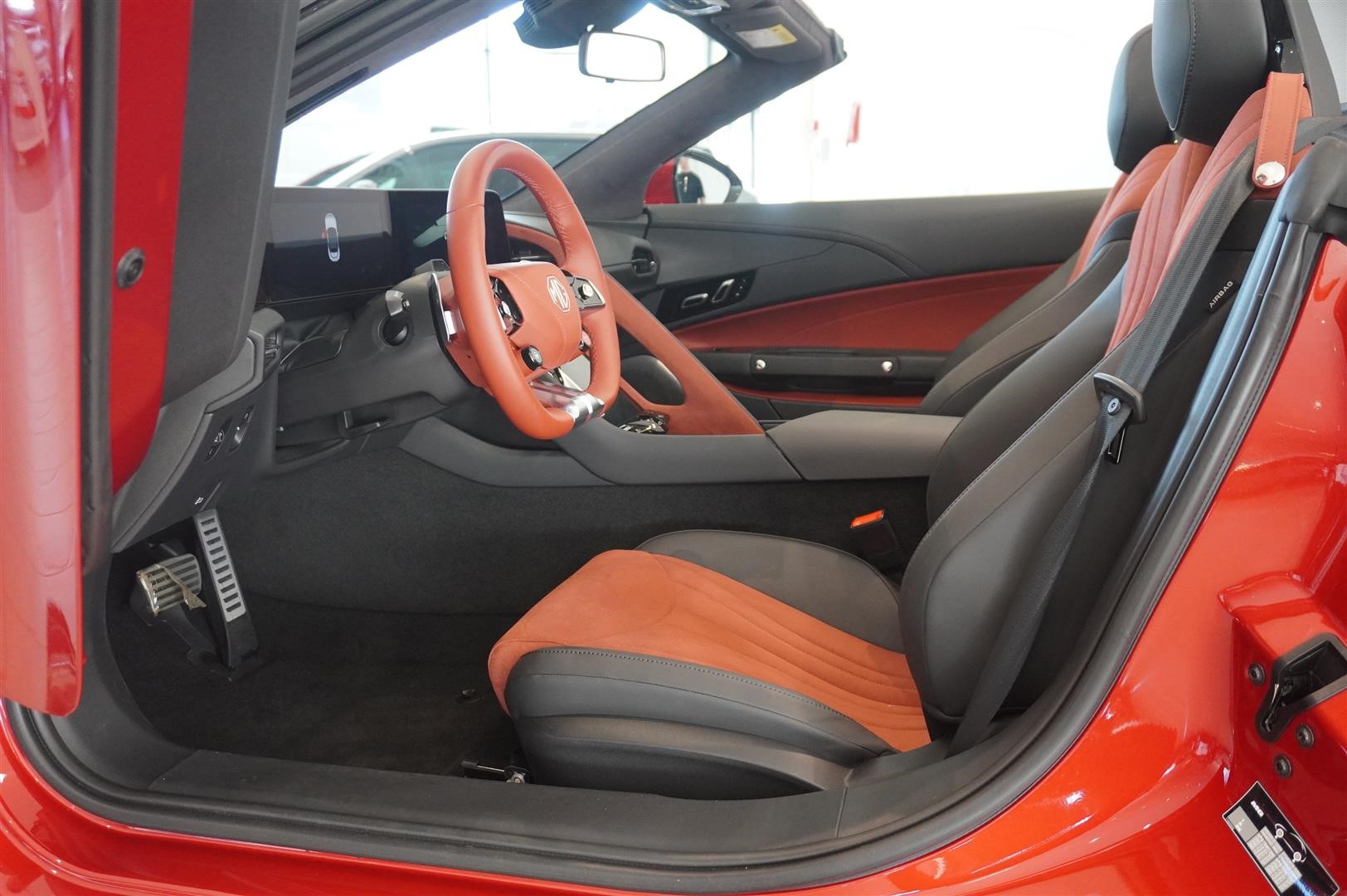 GT 77 kWh - Dual Motor_5