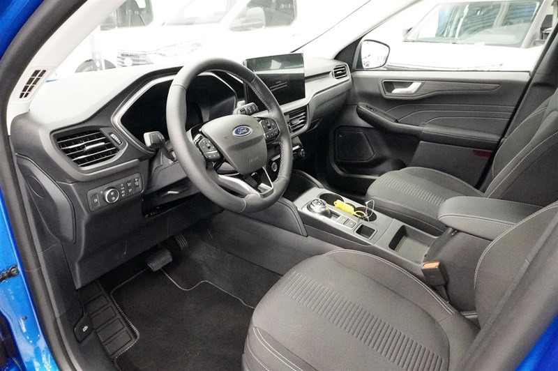 Active 2.5 Plug-In Hybrid FWD 243hk CVT Inkl. Vinterpaket & Dragkrok_3