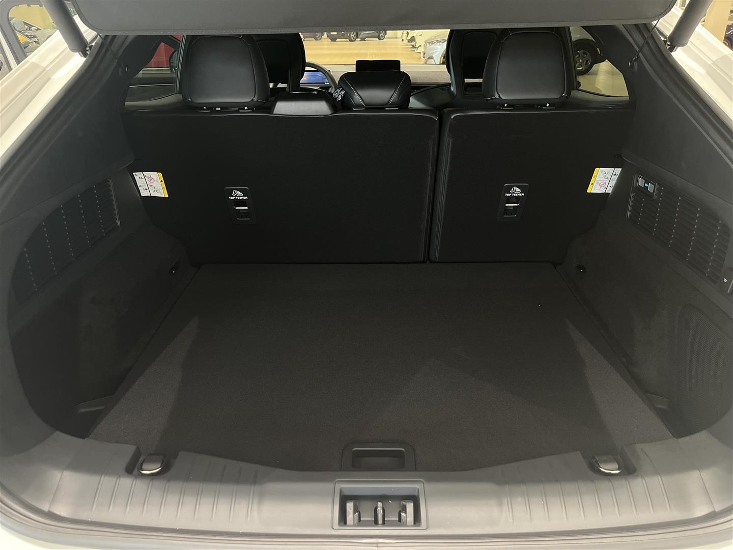 GT AWD Long Range 487hk Navi Pano 360°_18