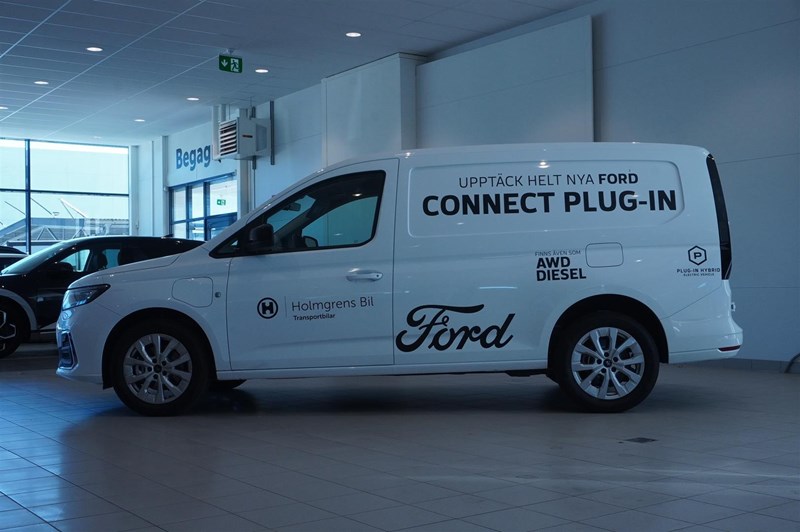 Skåp L2 Limited 1.5 EcoBoost Plug-In 110kw 150hk 6AT_2