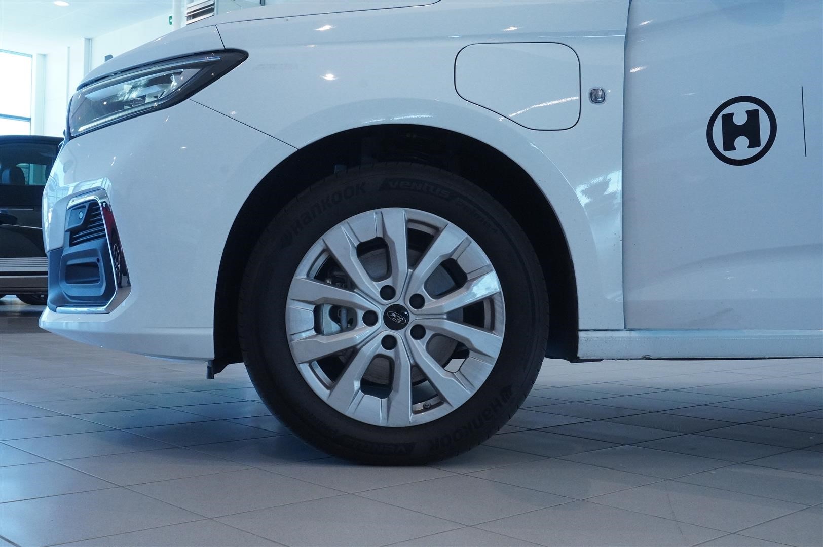 Skåp L2 Limited 1.5 EcoBoost Plug-In 110kw 150hk 6AT_6