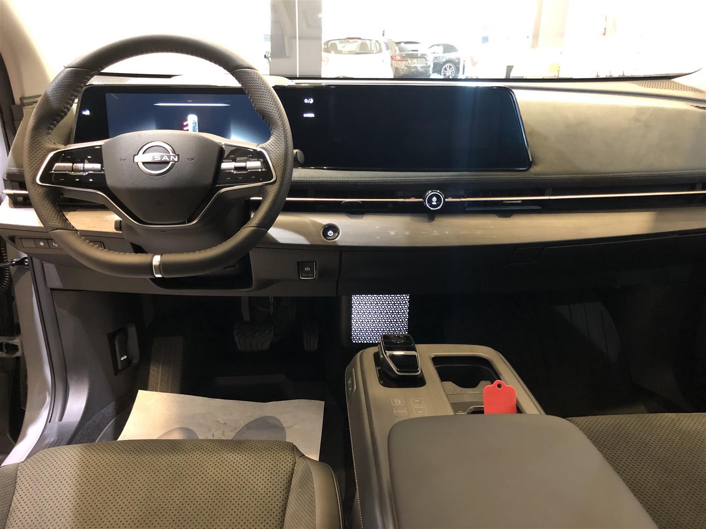 87 kWh Evolve 2WD 22 kW_11