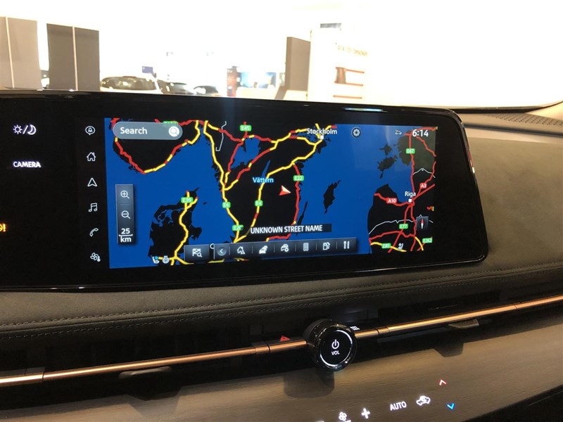 87 kWh Evolve 2WD 22 kW_16