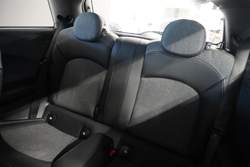 Essential Automat Navigation Backkamera Keyless LED_13