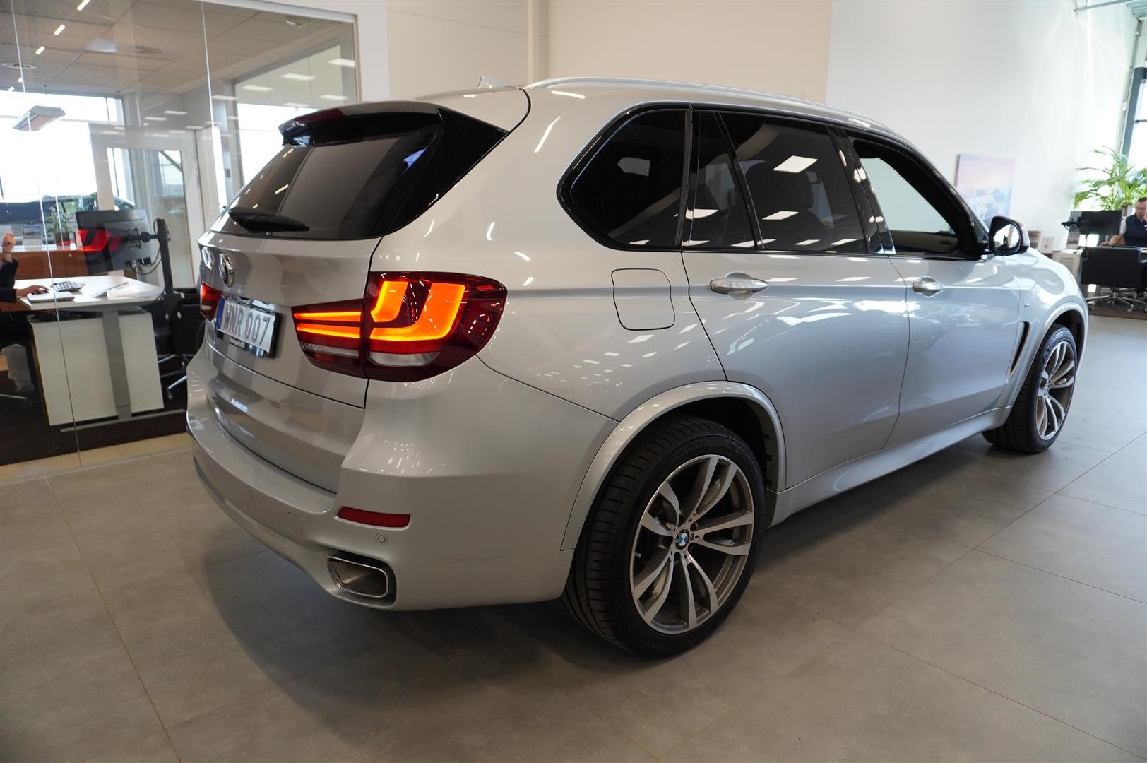 xDrive30d M-Sport H&K Komfortstolar Drag D-Värmare_4
