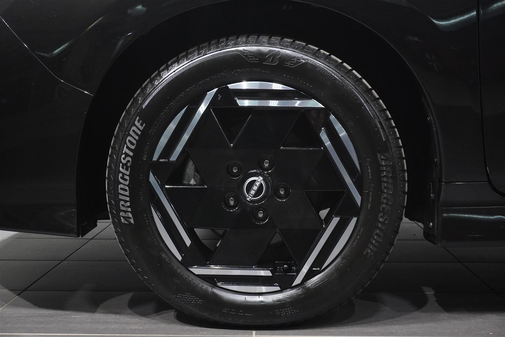 Acenta 39kWh Kamera Keyless Releasing_6