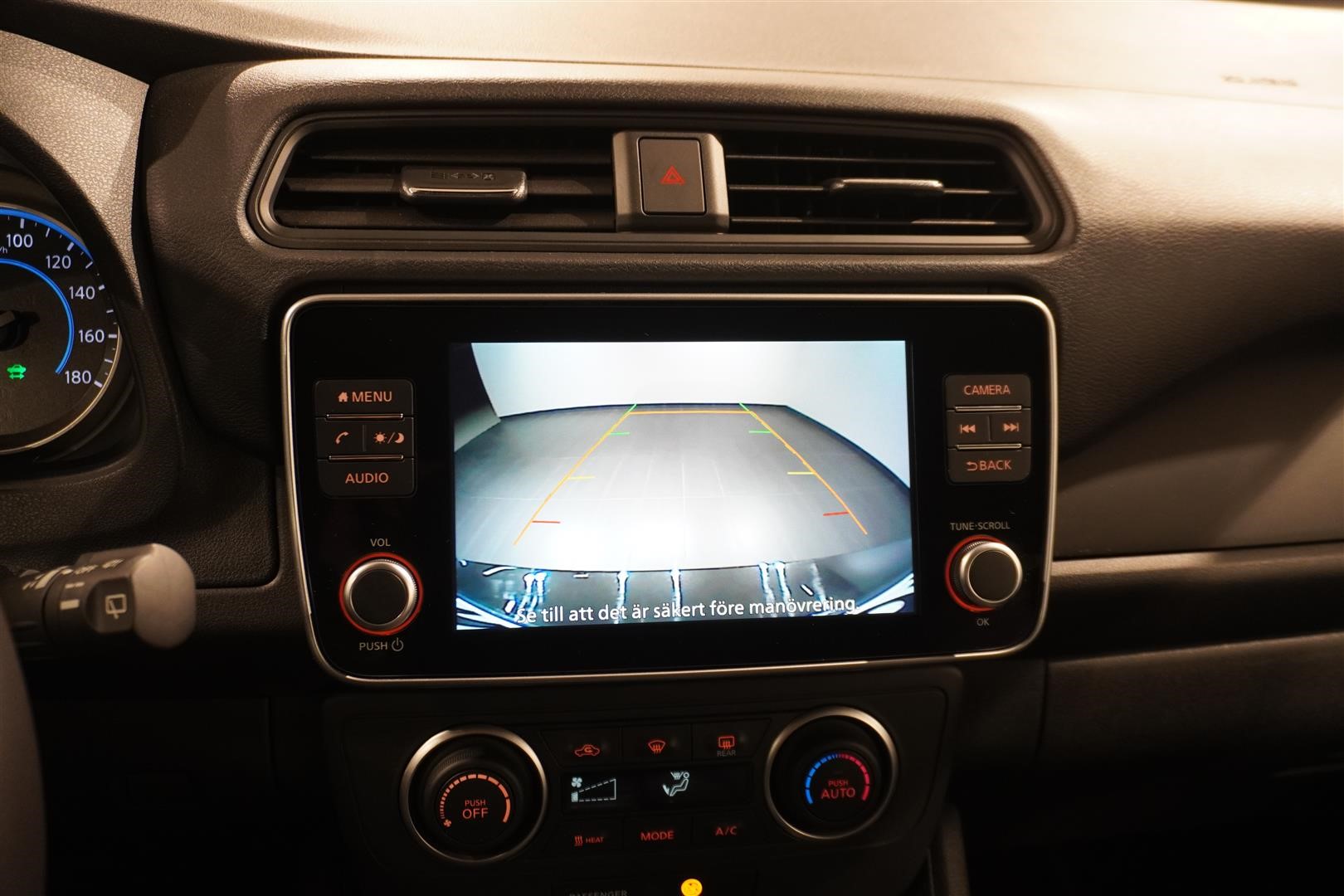 Acenta 39kWh Kamera Keyless Releasing_10
