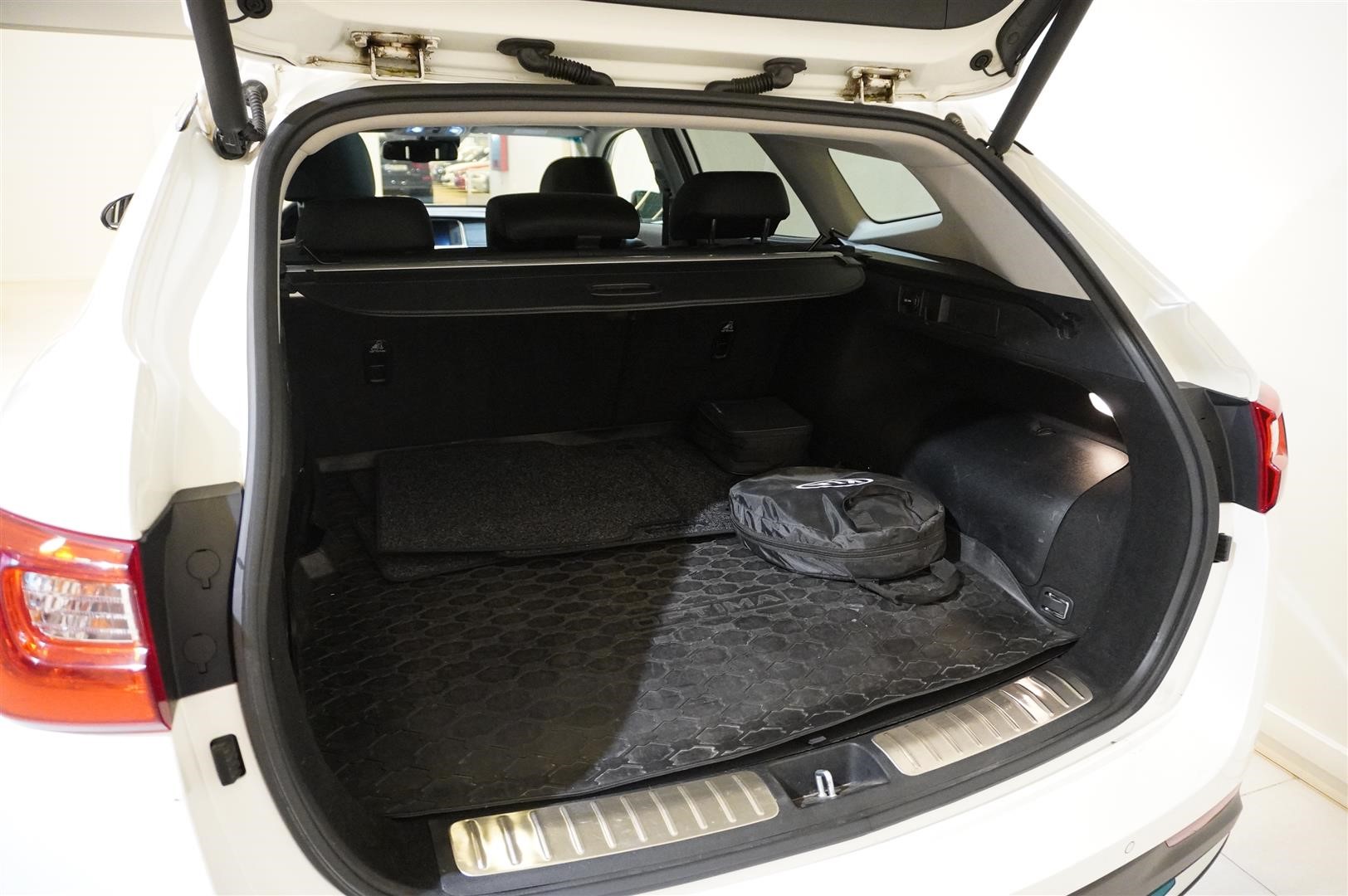 Sport Wagon Plug-In Hybrid 205hk Advance Plus 2.99% Ränta_9