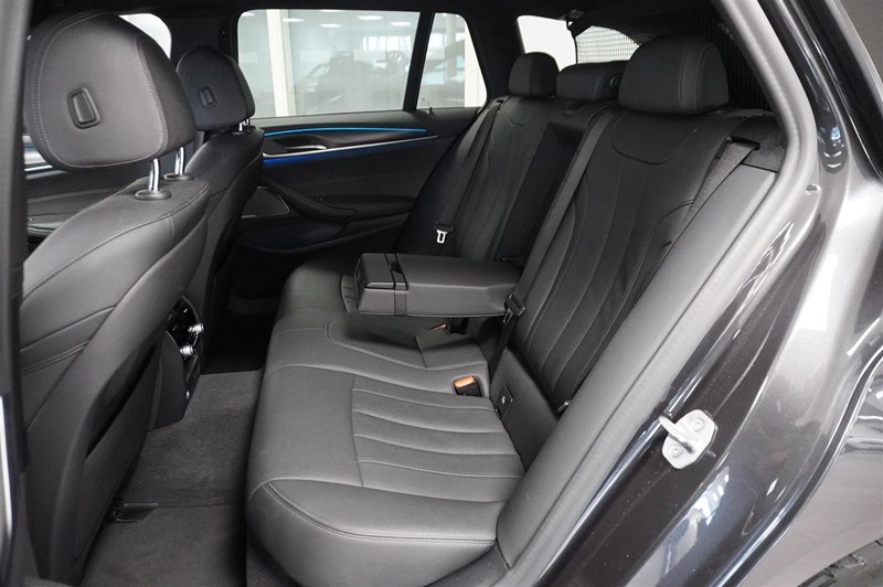 Touring M-Sport Innovation Pa+ hk El-Stol 2.99% Ränta_9
