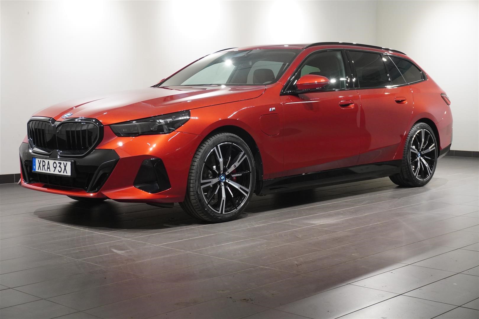 Touring M Sport Business Pro Ed Drag H K