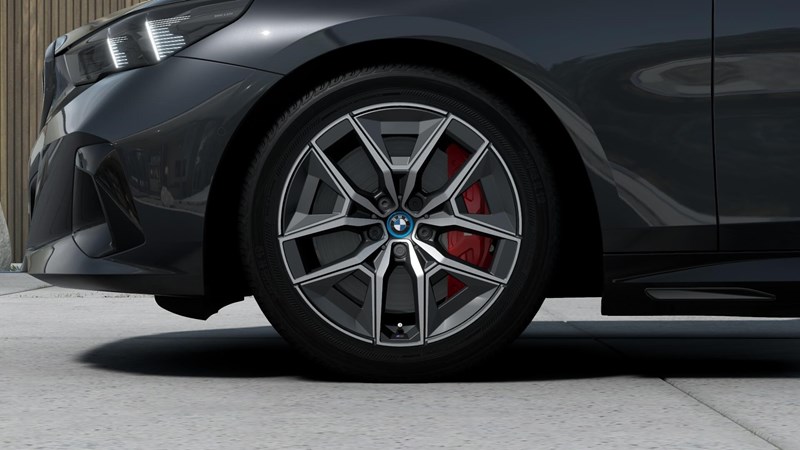 Touring M Sport Business Launch Ed Drag DA Pro H K_6