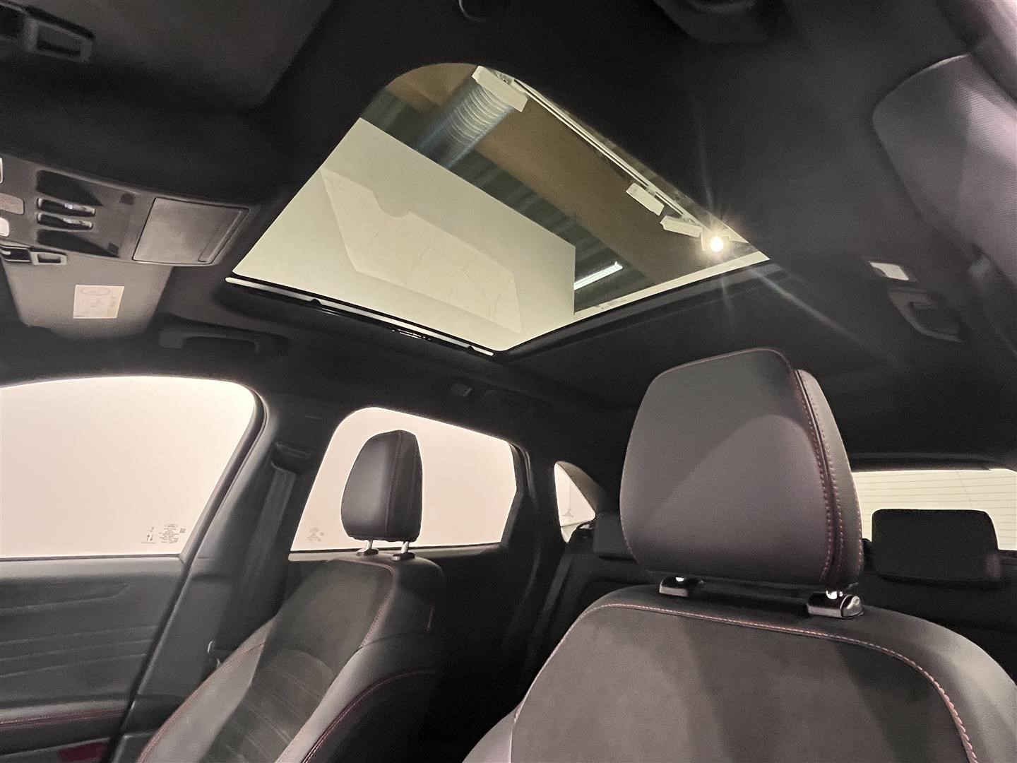 ST-Line X Graphite Tech 2.5 Plug-In Hybrid FWD 225hk Business Edition -Kampanj_14
